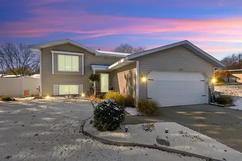 5275 Pinnacle, Wyoming, MI 49519