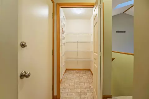 Entry Way - 514 Coventry, Dexter, MI 48130 photo 3 of 4