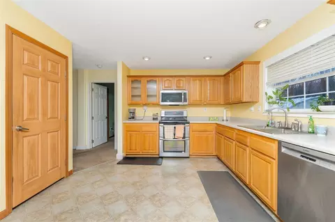 815 7th, Plainwell, MI 49080 photo 9