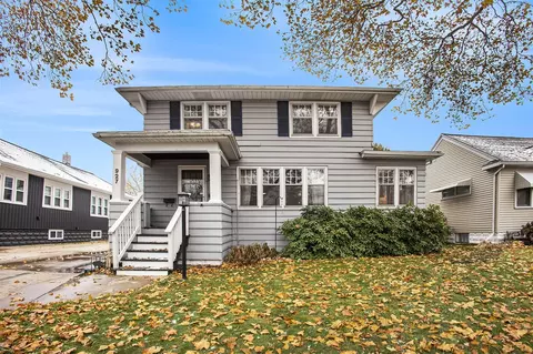 927 Franklin, Grand Haven, MI 49417