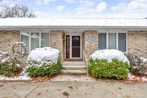 Exterior - 1776 Glasgow, Jackson, MI 49201 photo 9 of 11