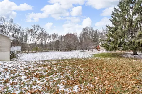 Exterior - 1776 Glasgow, Jackson, MI 49201 photo 2 of 11