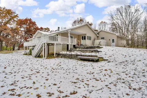 Exterior - 1776 Glasgow, Jackson, MI 49201 photo 4 of 11