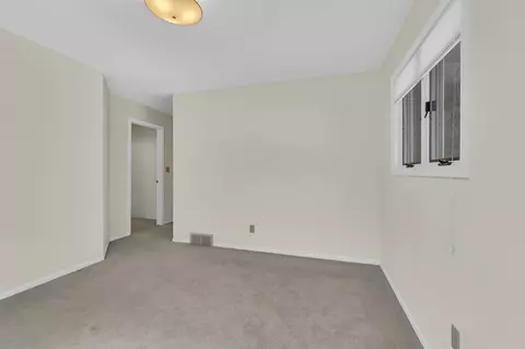Bedroom - 1776 Glasgow, Jackson, MI 49201 photo 5 of 5