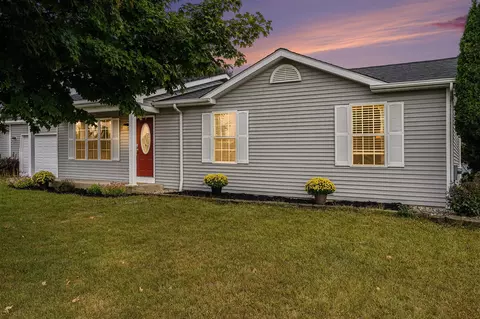 1025 Allen, Plainwell, MI 49080