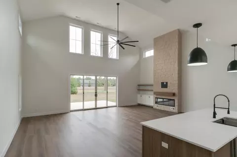 Living - 6952 E, Richland, MI 49083 photo 3 of 4
