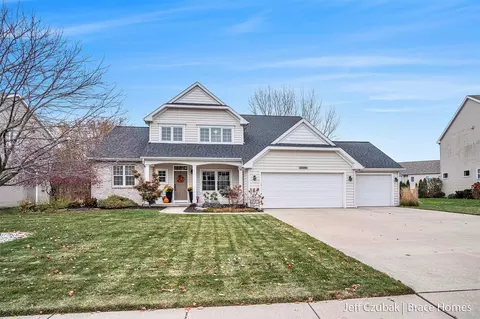 5294 Mccormick, Grandville, MI 49418