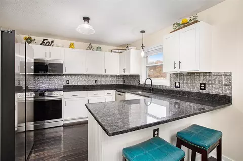 10617 Splitstone Dr E, Pinckney, MI 48169 photo 9