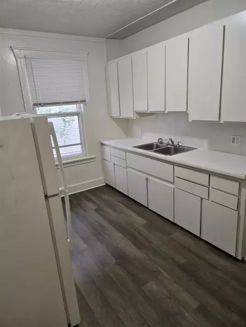 Kitchen - 603 2nd, Jackson, MI 49203 photo 1 of 3