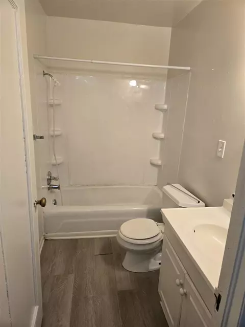 Bath - 603 2nd, Jackson, MI 49203 photo 1 of 2