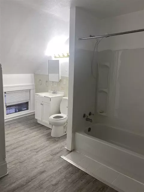 Bath - 603 2nd, Jackson, MI 49203 photo 2 of 2