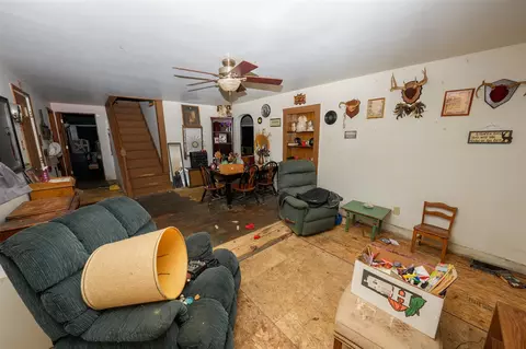 Living - 402 S Madison, Marshall, MI 49068 photo 3 of 3
