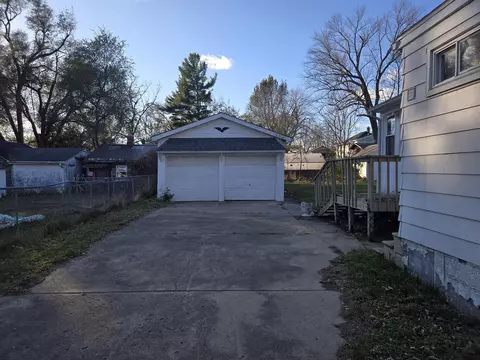 1204 Carson, Jackson, MI 49203 photo 4