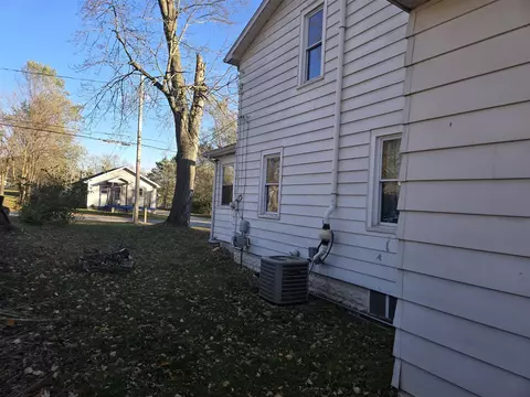 1204 Carson, Jackson, MI 49203 photo 10