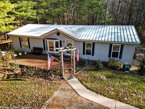 7110 S Thornapple, Newaygo, MI 49337