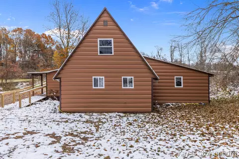 5508 E Butler, Dowling, MI 49050