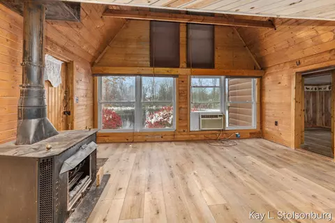 Living - 5508 E Butler, Dowling, MI 49050 photo 2 of 3