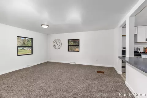 Living - 1086 Kathleen Dr, Stanton, MI 48888 photo 2 of 3