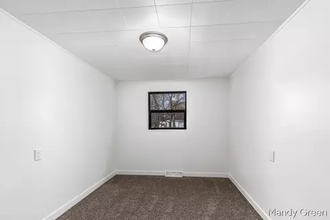Bedroom - 1086 Kathleen Dr, Stanton, MI 48888 photo 3 of 3