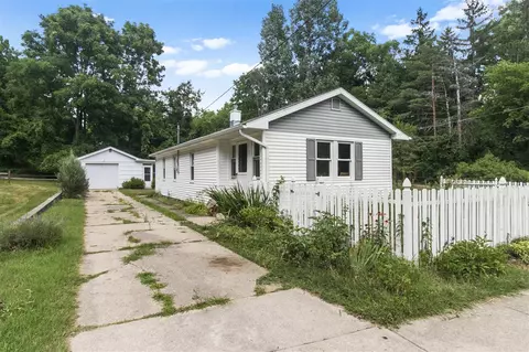 1063 Harding, Grand Rapids, MI 49544