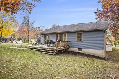 Exterior - 4159 White Pne, Dorr, MI 49323 photo 3 of 7