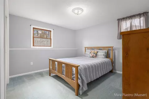 Bedroom - 4159 White Pne, Dorr, MI 49323 photo 6 of 6