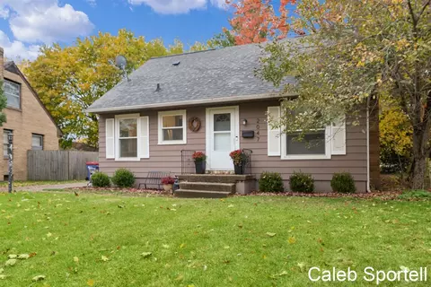 2047 Janes, Grand Rapids, MI 49505