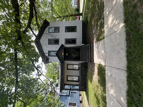 527 W Cedar, Kalamazoo, MI 49007