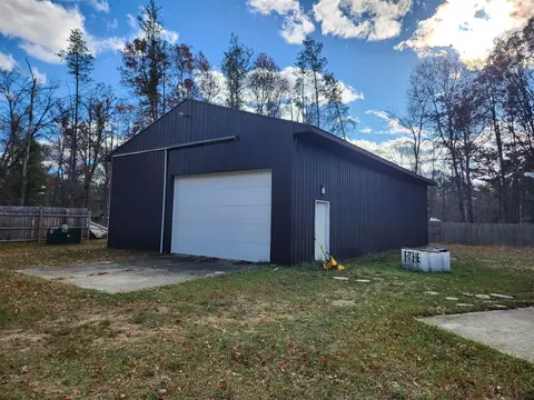 9279 S Forman, Baldwin, MI 49304 photo 3