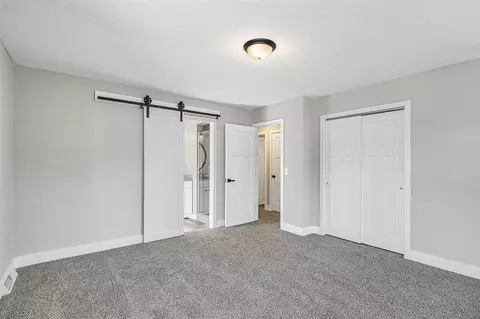 Bedroom - 6427 Eagle Rdg, Kalamazoo, MI 49004 photo 1 of 6