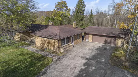 883 84th, Byron Center, MI 49315