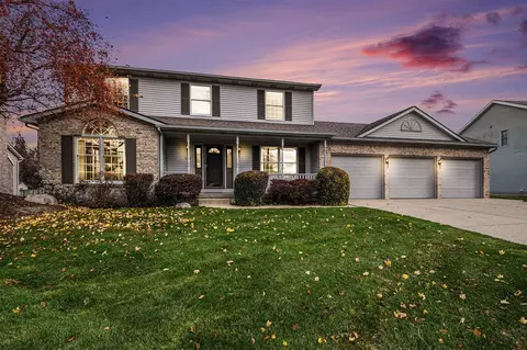 2381 Vicksburg, Grand Rapids, MI 49508