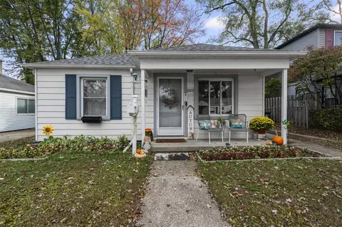 2122 Brockton, Royal Oak, MI 48067