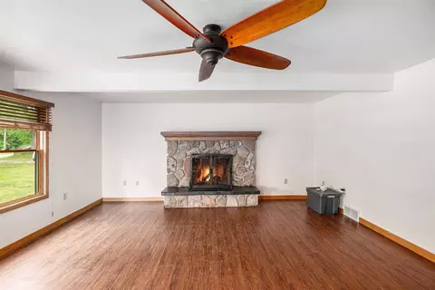 Living - 863 E Wilcox, White Cloud, MI 49349 photo 3 of 7
