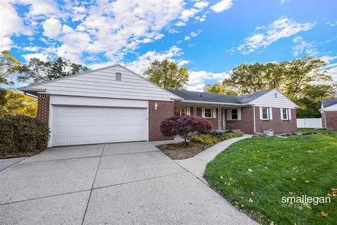 1454 Forrester, Grand Rapids, MI 49508