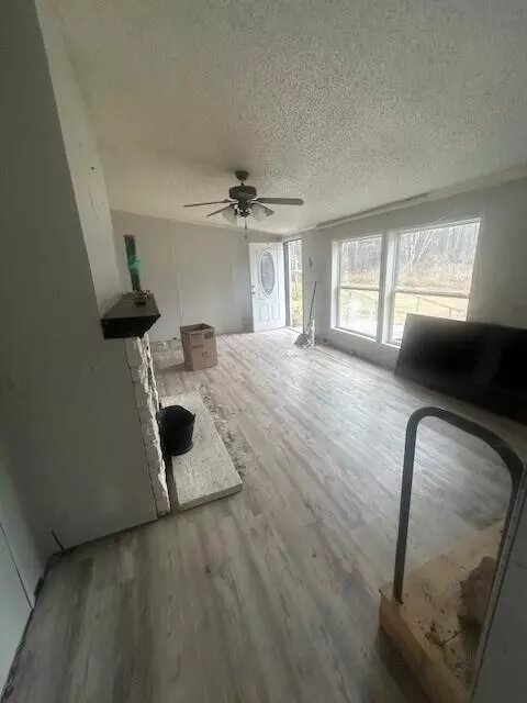 Living - 1660 N Bard, Gladwin, MI 48624 photo 2 of 3