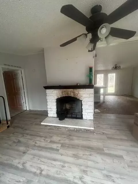 Living - 1660 N Bard, Gladwin, MI 48624 photo 1 of 3