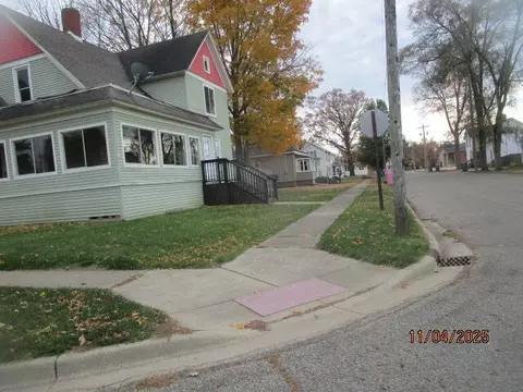 150 Washington, Bronson, MI 49028 photo 19