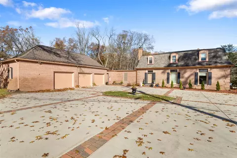 1818 Greenbriar, Portage, MI 49024