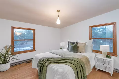 Bedroom - 13375 Noah, Gregory, MI 48137 photo 2 of 2