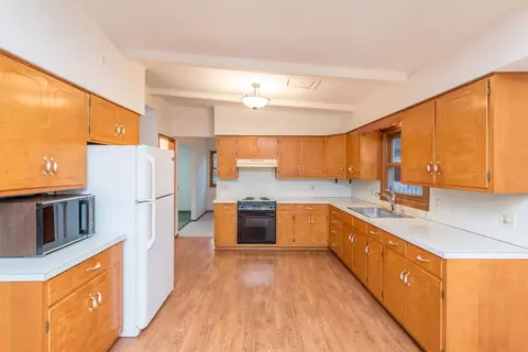 Kitchen - 13375 Noah, Gregory, MI 48137 photo 2 of 3