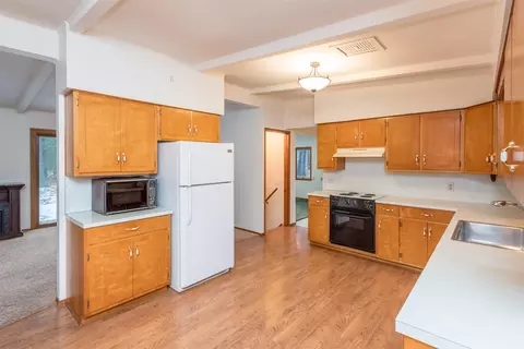 Kitchen - 13375 Noah, Gregory, MI 48137 photo 3 of 3