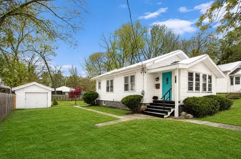 448 Whitcomb, Kalamazoo, MI 49001