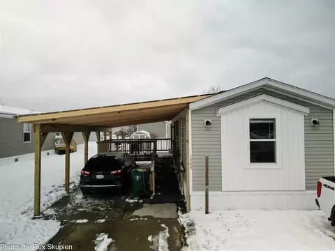 1303 Windridge, Fremont, MI 49412