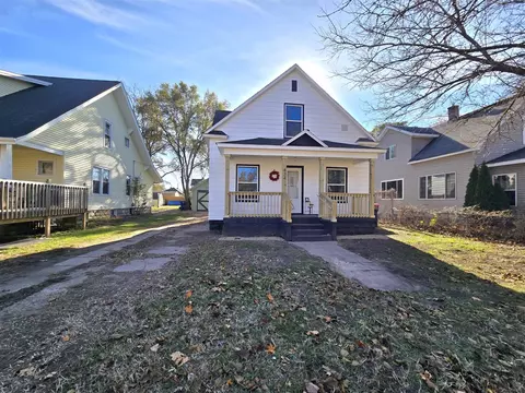 434 W 20th, Holland, MI 49423