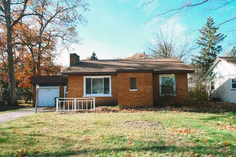 761 Carlton, Muskegon, MI 49442