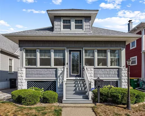426 Walnut, Wyandotte, MI 48192