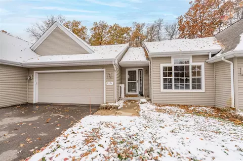 1304 Tanager, Kalamazoo, MI 49009