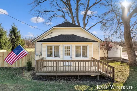 1722 144th, Dorr, MI 49323