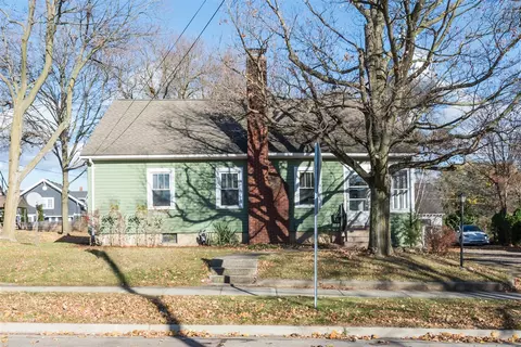 203 S Ann Arbor, Saline, MI 48176